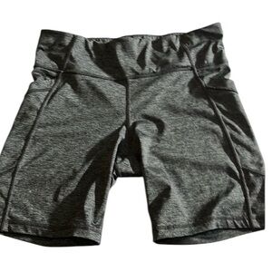 Xersion large gray quick dri bike shorts front key side mobile pockets